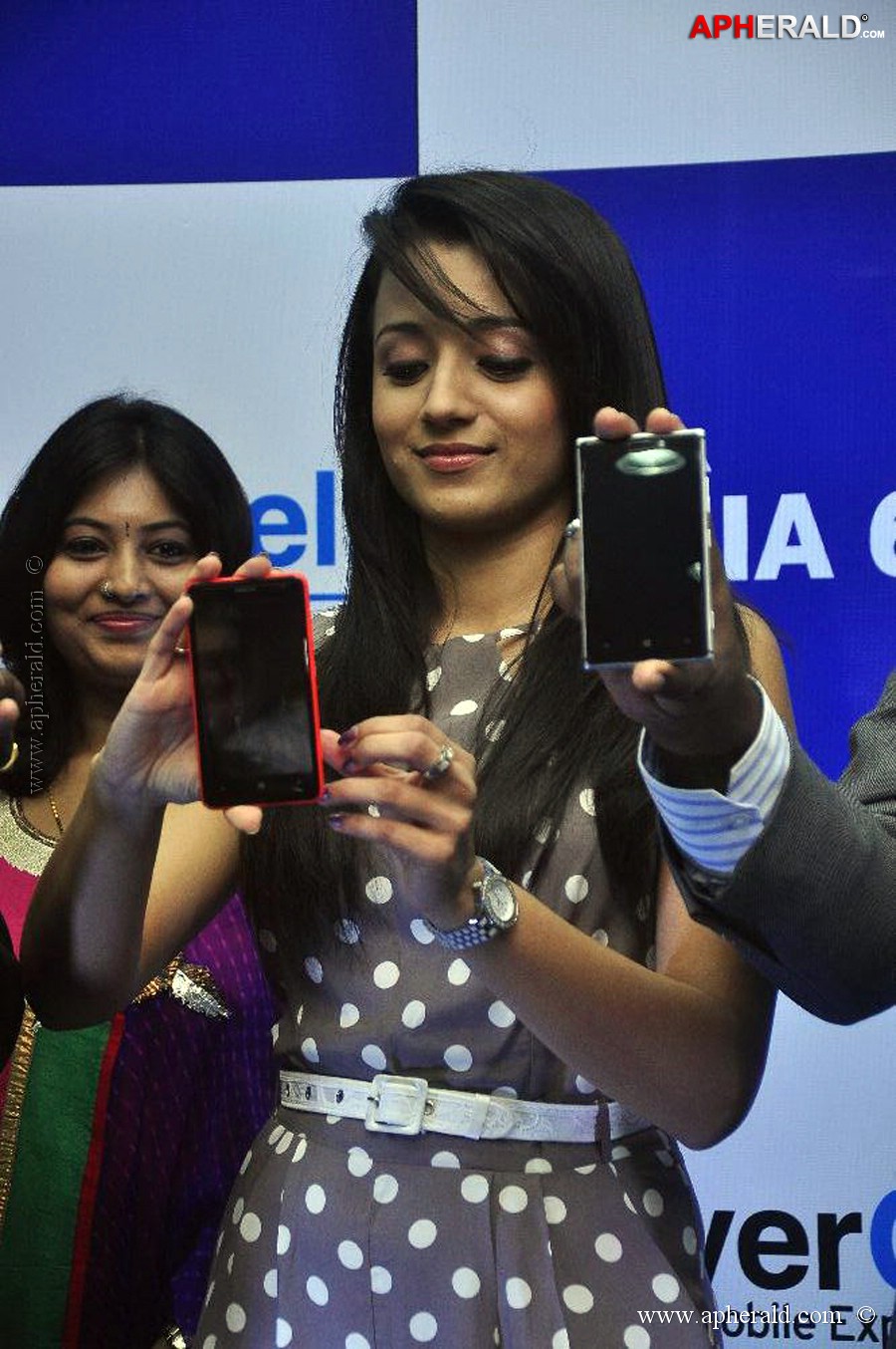 Trisha Launches Nokia Lumia