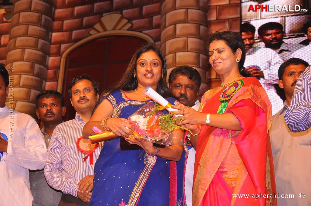 TV Nandi Awards 2011 Photos