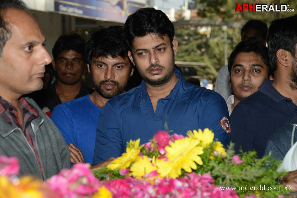 Uday Kiran Condolences Photos