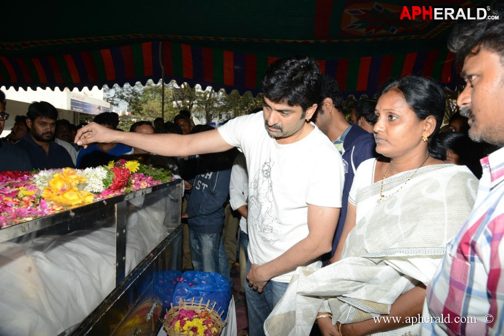 Uday Kiran Condolences Photos