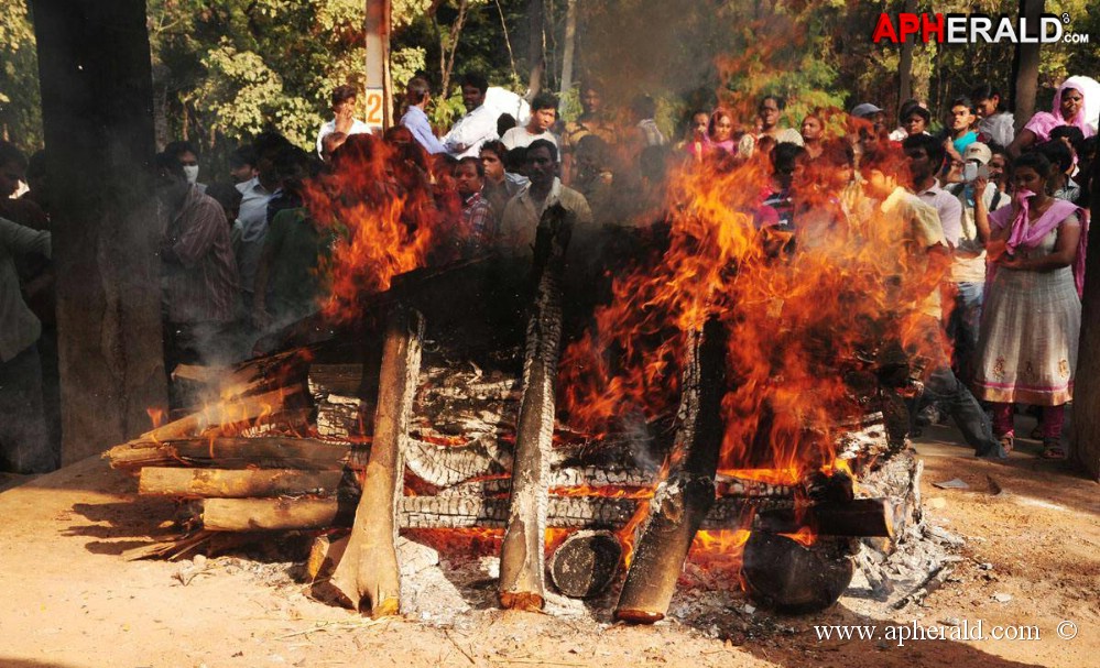 Uday Kiran Last Condolence Images