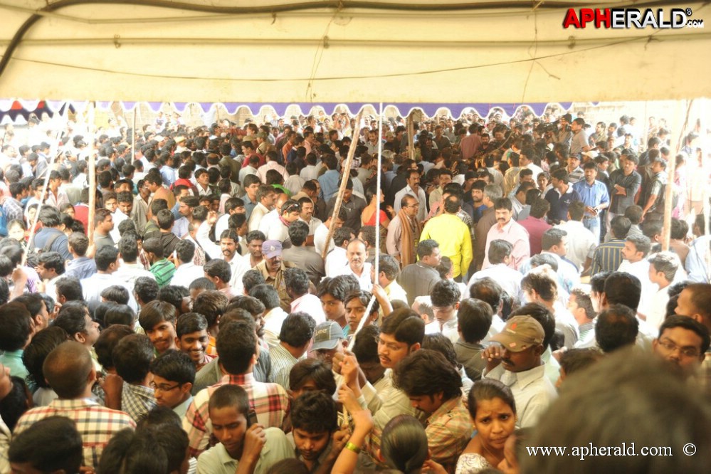 Uday Kiran Last Condolence Images