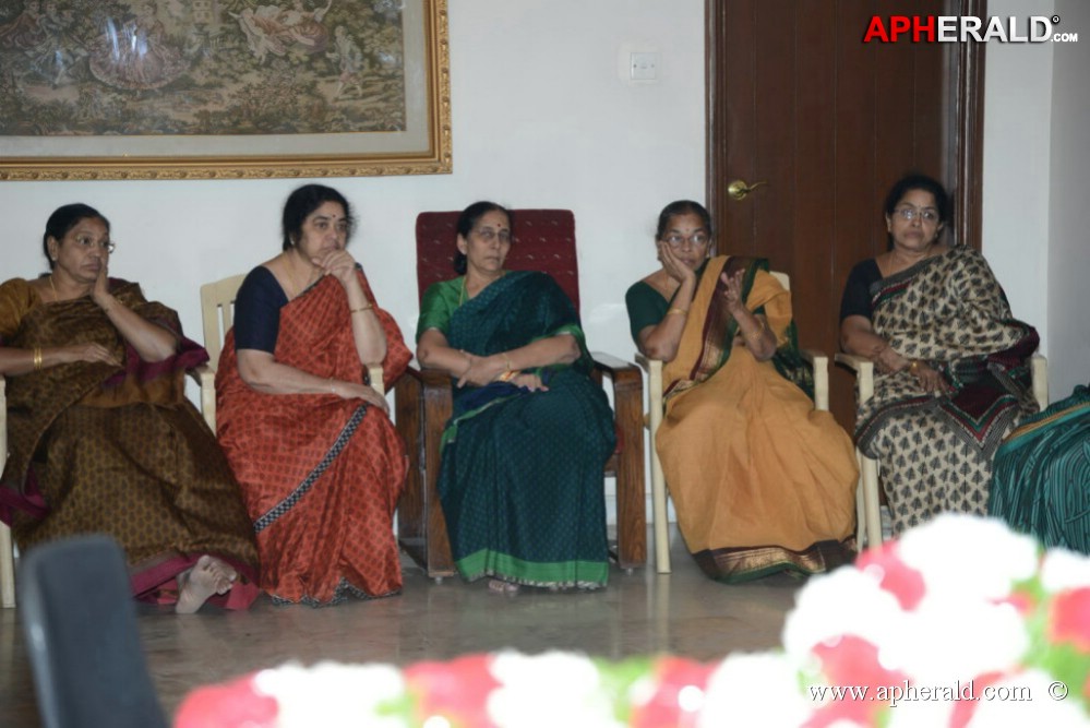 Vadde Ramesh Condolences Photos