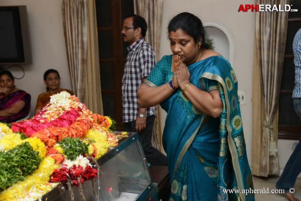 Vadde Ramesh Condolences Photos