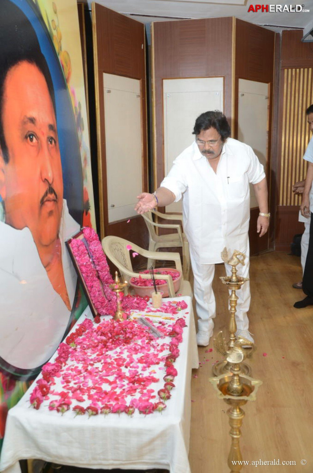 Vadde Ramesh Santhapa Sabha