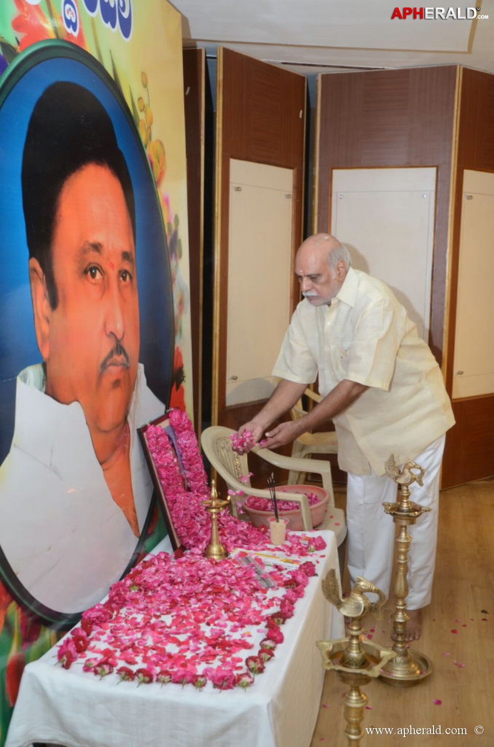 Vadde Ramesh Santhapa Sabha