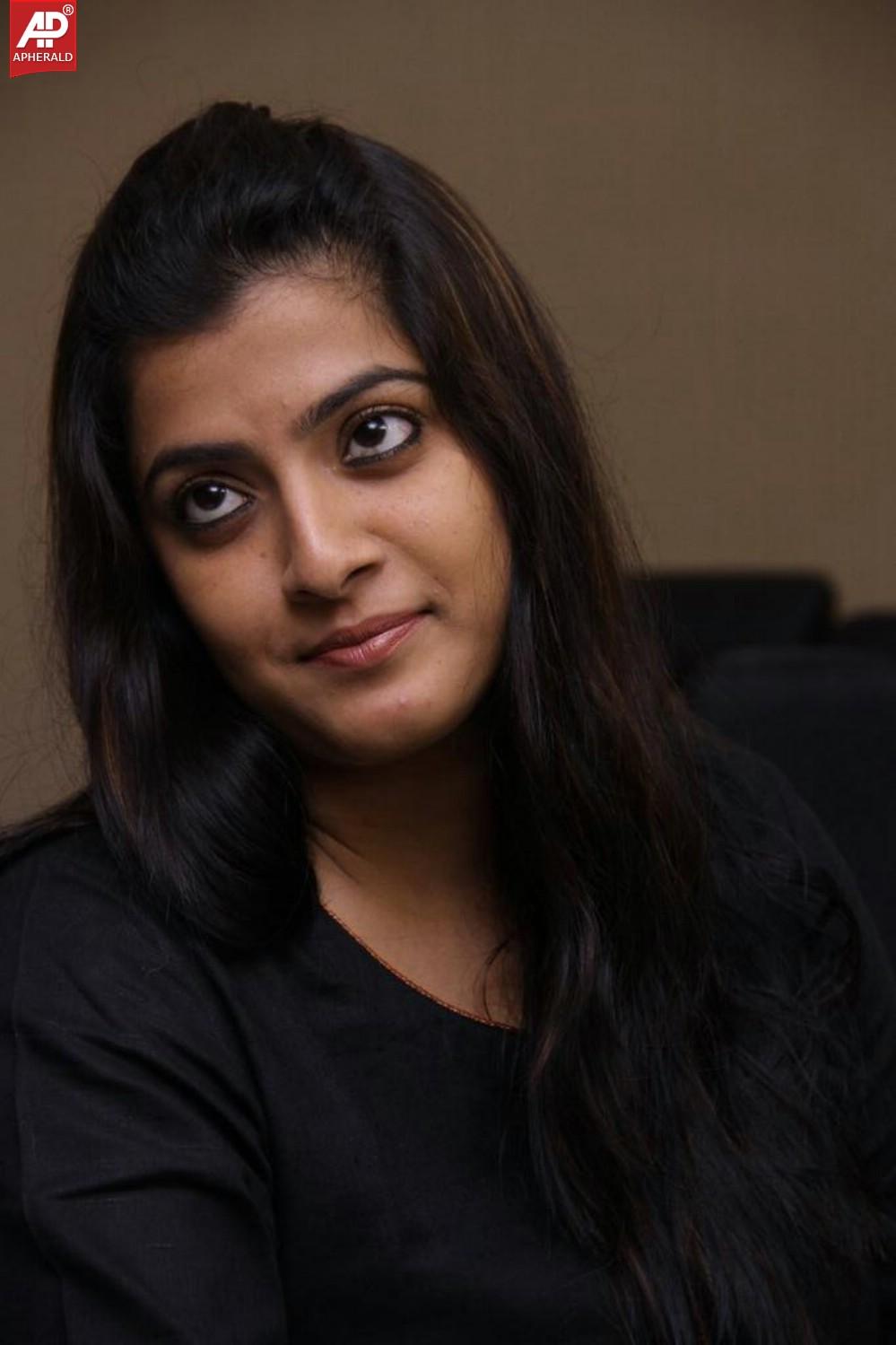 Varalakshmi Launch Seventh Salon