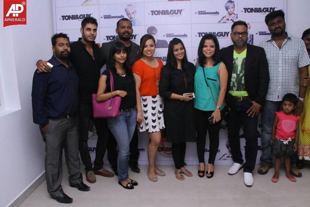 Varalakshmi Launch Seventh Salon