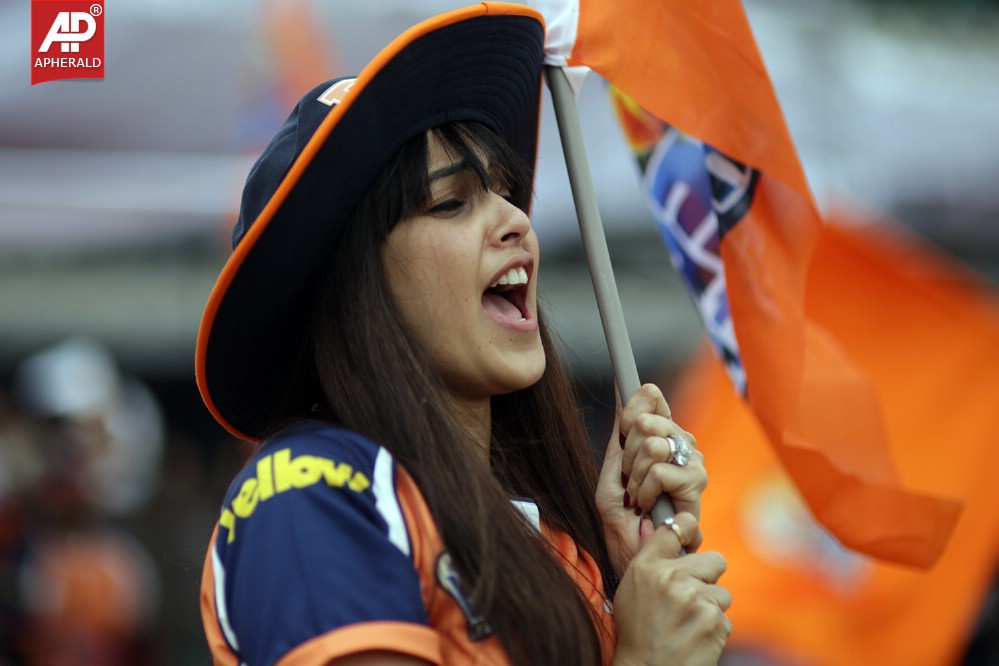 CCL 4 Veer Marathi Vs Mumbai Heroes Match