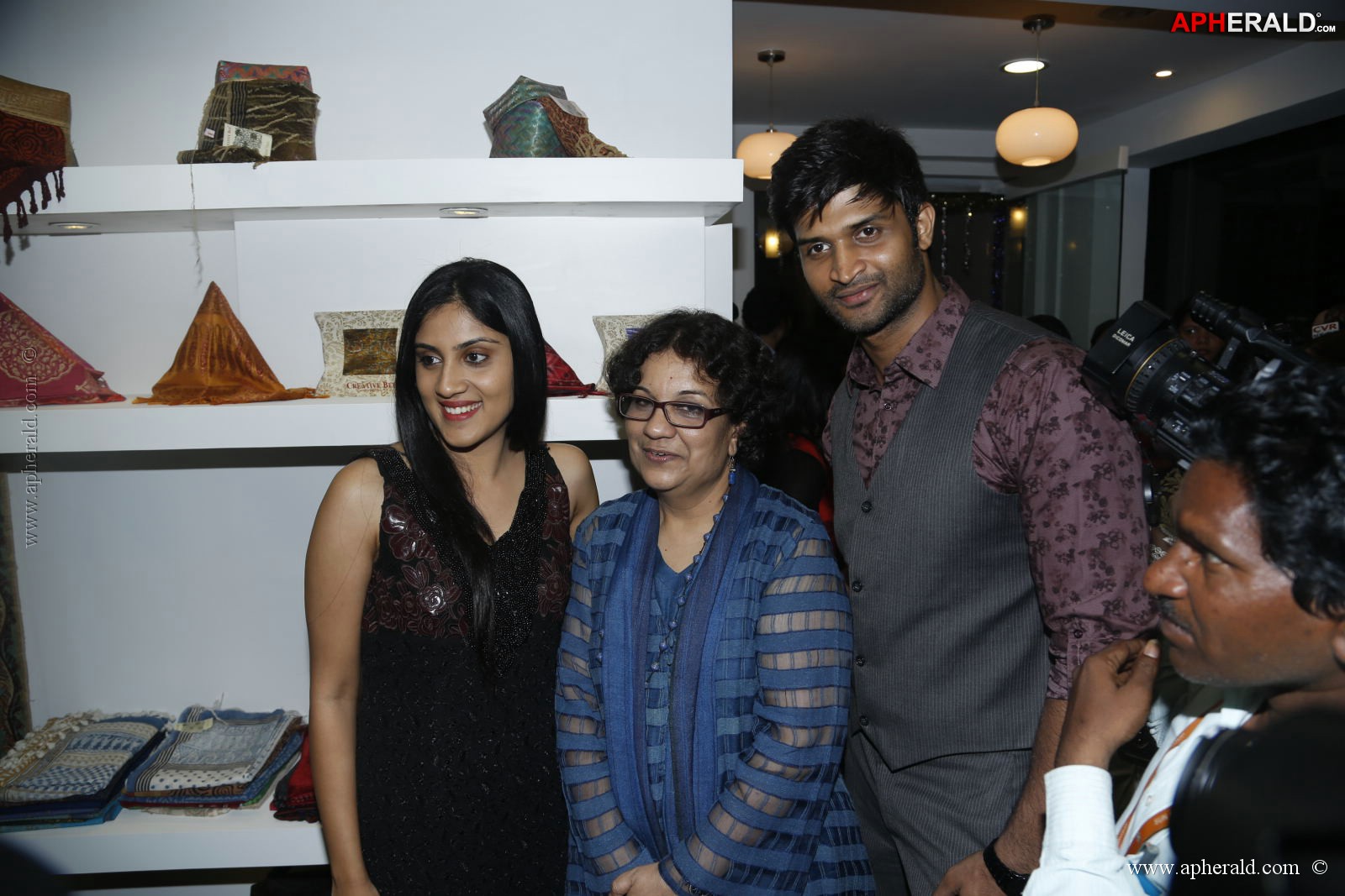 Vestitii Designer Store Launch