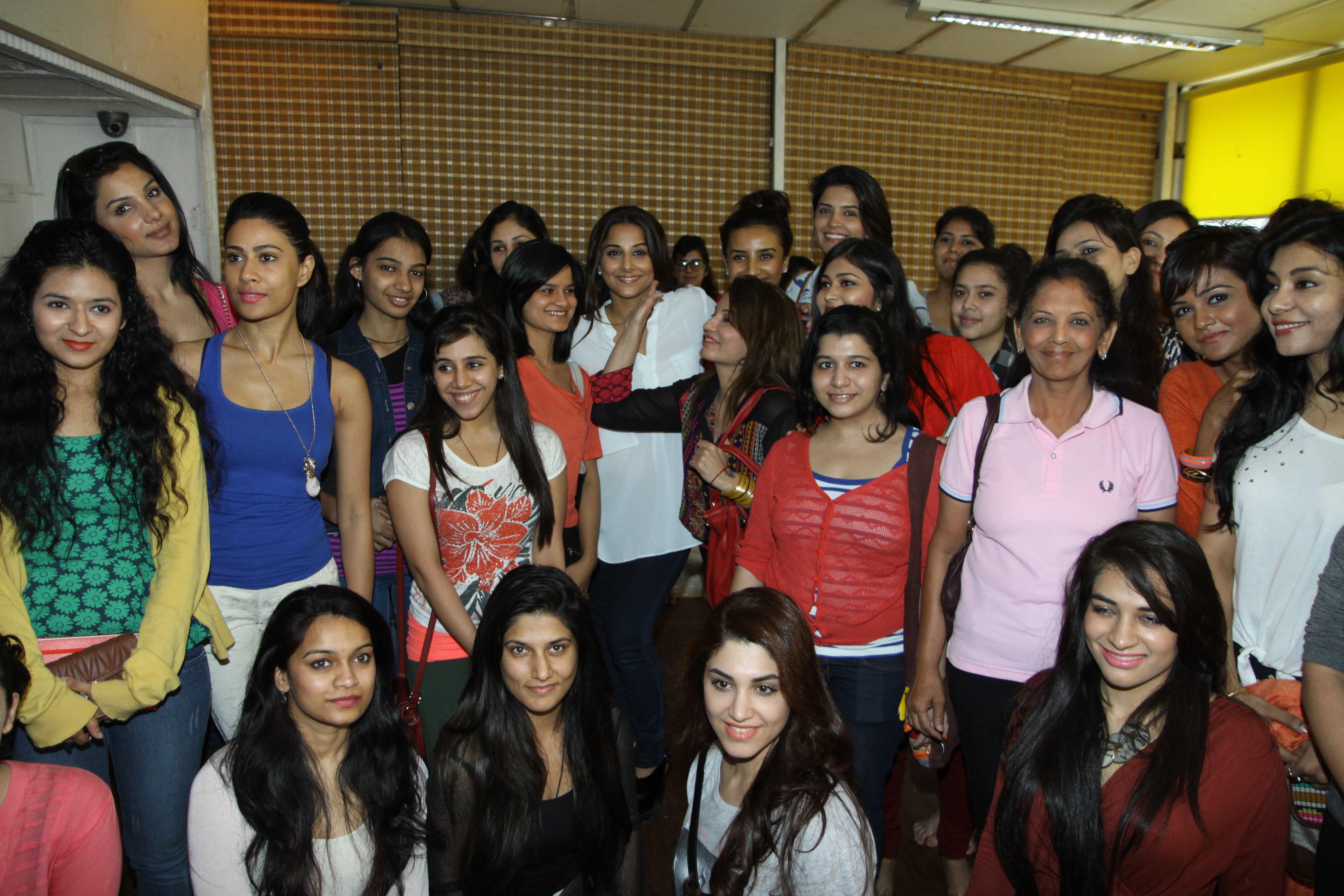 Vidya Balan at Mukesh Chabbras Acting Workshop