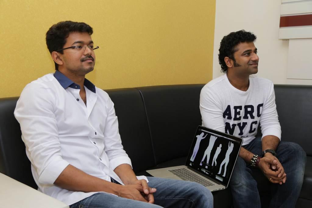 Vijay Launch Devi Sri Prasad US Tour Promo Song