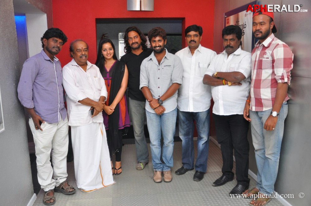 Vizha Movie Special Show Pics