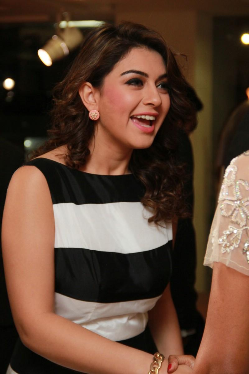 Hansika Motwani at VST Grandeur Women Achievers Awards Photos