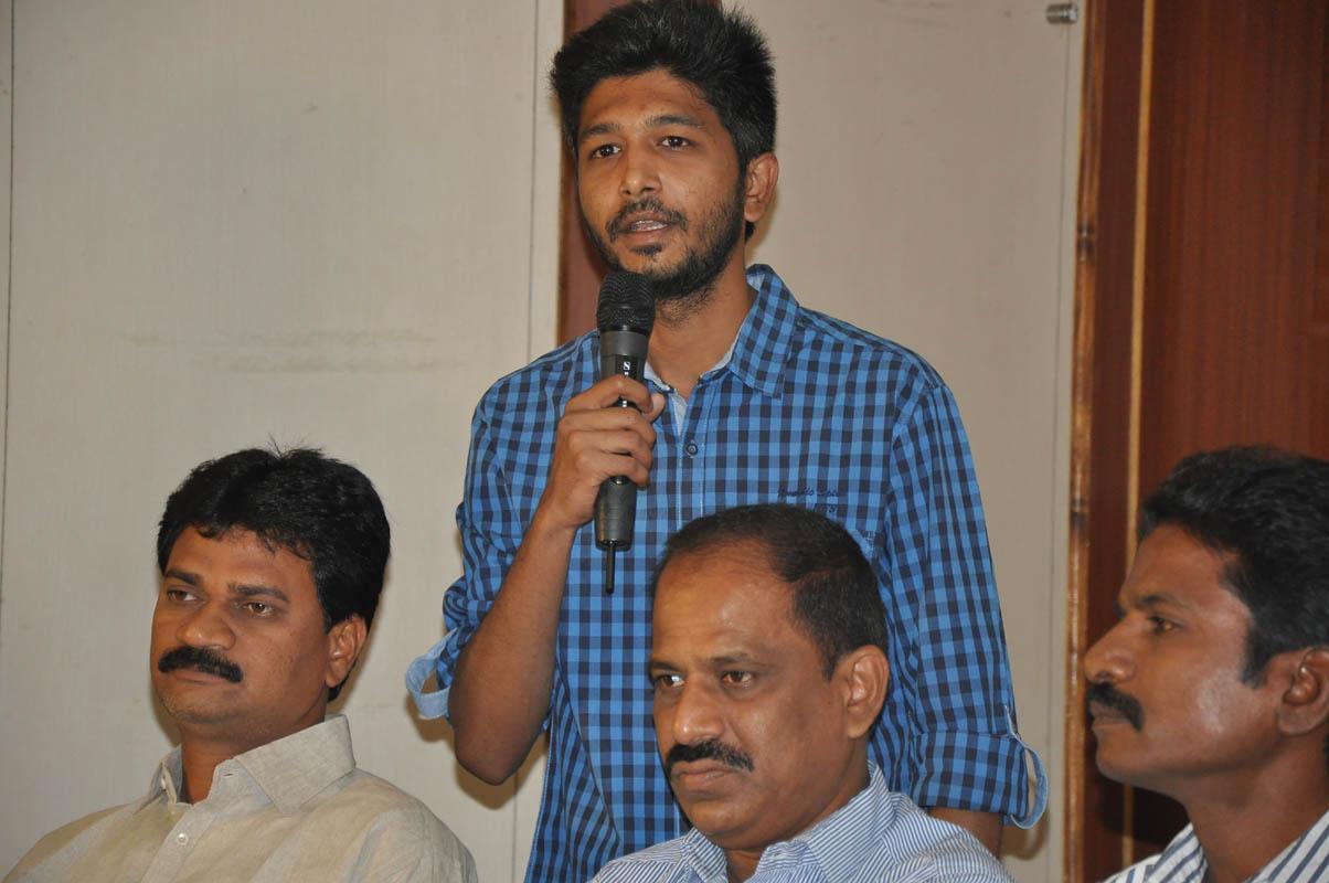 Where Is Vidyabalan Press Meet