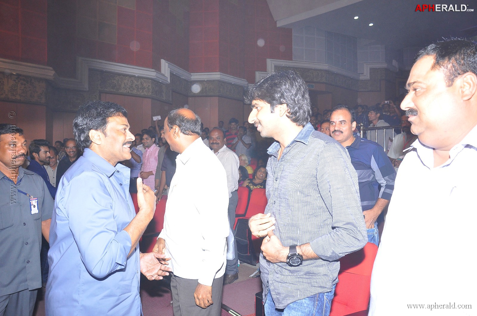 Yevadu Movie Audio Launch 03