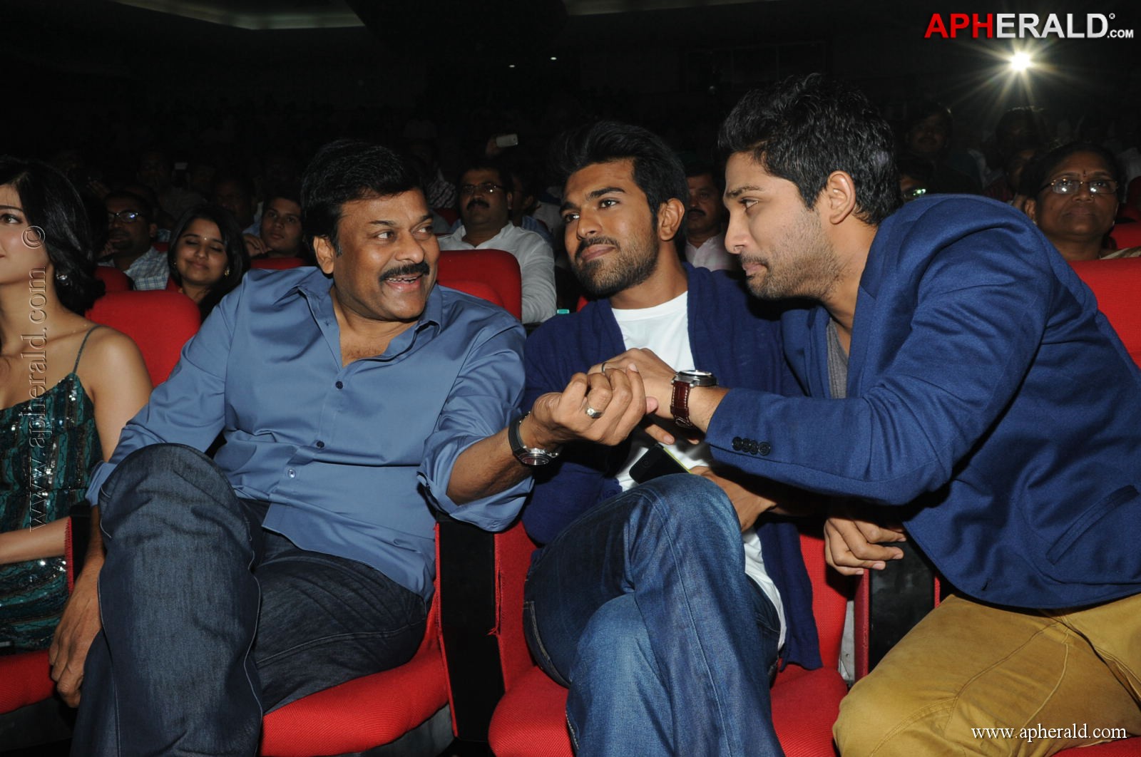 Yevadu Movie Audio Launch 04