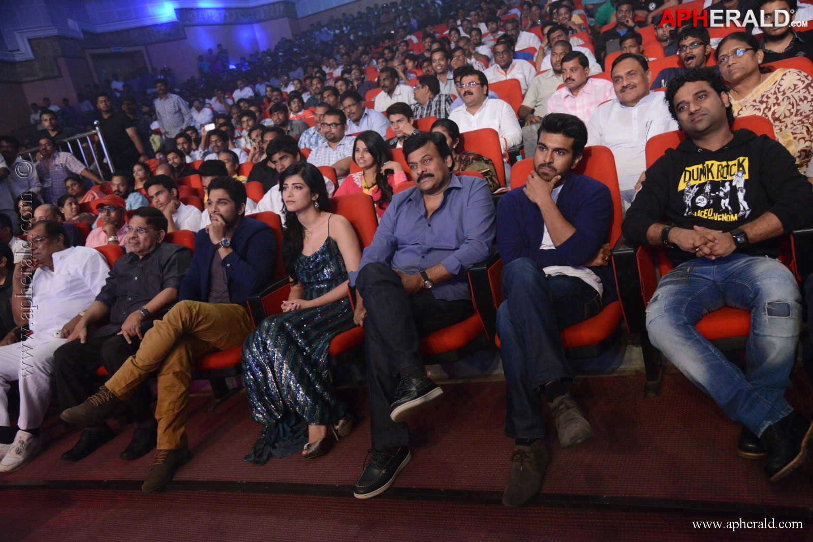 Yevadu Movie Audio Launch 04