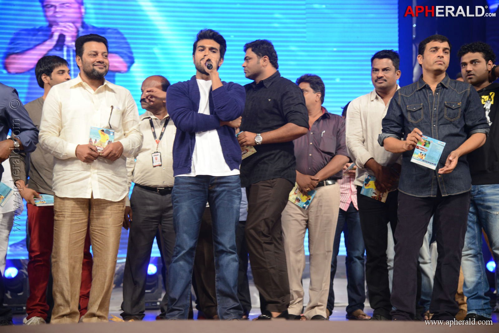 Yevadu Movie Audio Launch 04