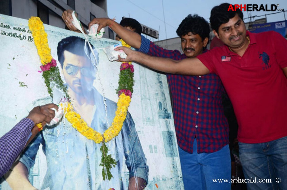 Yevadu Movie Trailer Launch