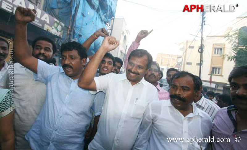 YS Jagan Mohan Bail Celebrations