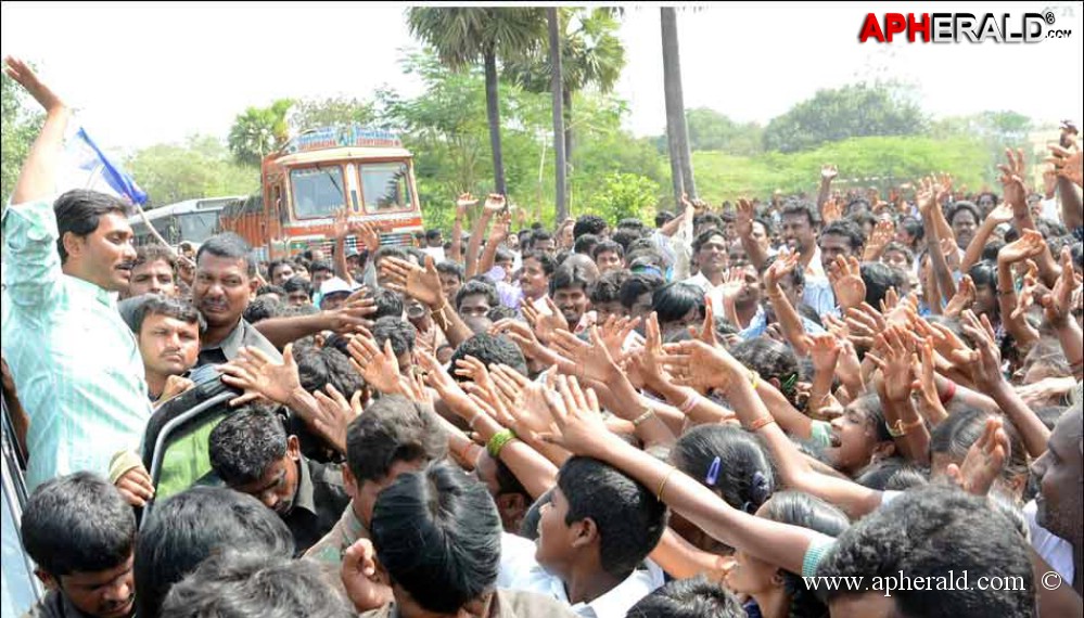 YS Jagan  Samaikya Sankharavam Yatra