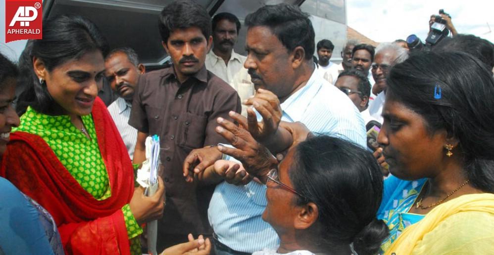 YSRCP Jana Bheri Photos