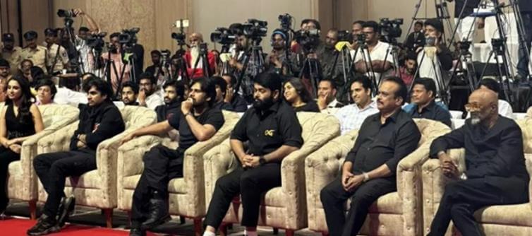 OG బ్లాక్ బస్టర్ సెలబ్రేషన్స్ లో అది మిస్సింగ్.. ఫ్యాన్స్ డీప్ హర్ట్..!?