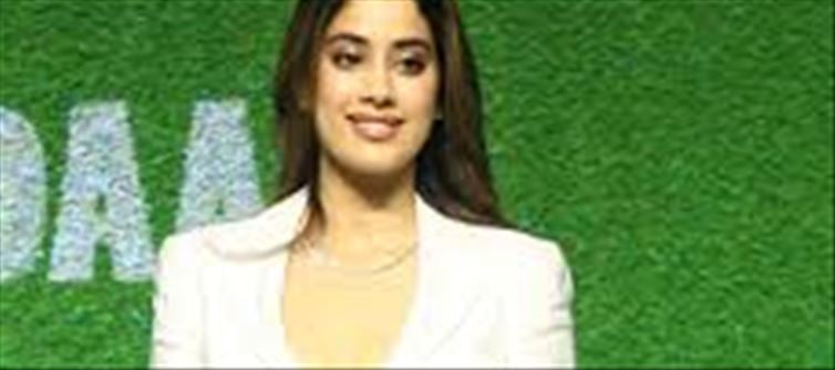 IHG'maid'! Now this beauty is the owner of crores!!!