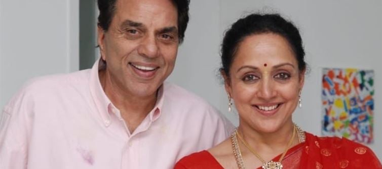 Hema Malini on Dharmendra’s Separate Prayer Meets ..?