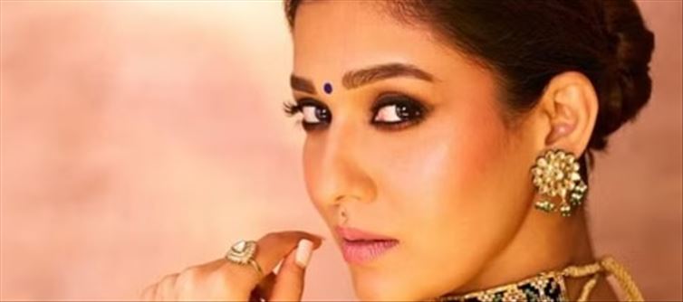 Is this Nayanthara..? A bloody sweet photoshoot by a lady superstar dressed as a Hollywood heroine
