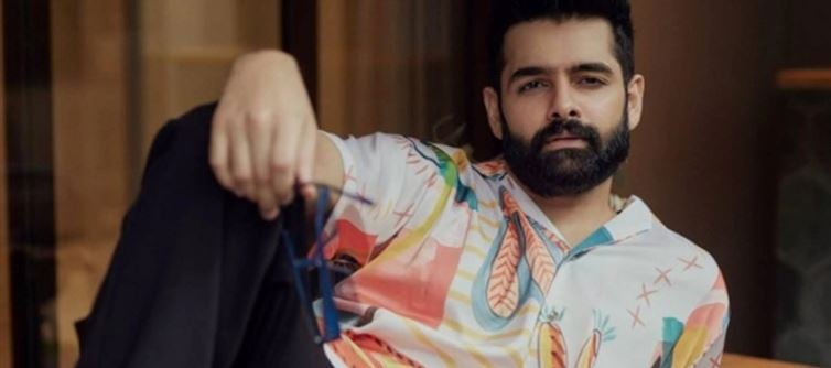 "సెన్సేషన్ క్రియేట్ చేస్తున్న రామ్..‘ఆంధ్ర కింగ్’ కోసం నెక్స్ట్ లెవెల్ మూా‌వ్ ఇది!"