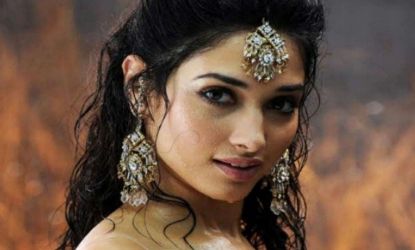 Tamannah approaches Police on nude pics
