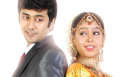 Pelli Pustakam 2013 Movie Review, Rating