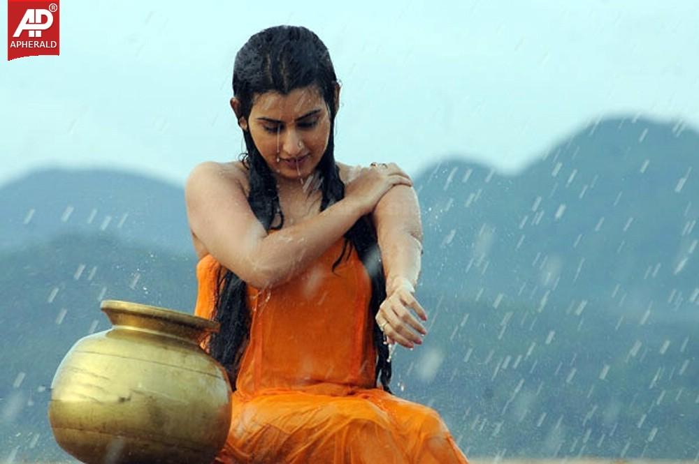 Actress Archana Wet Hot Photos