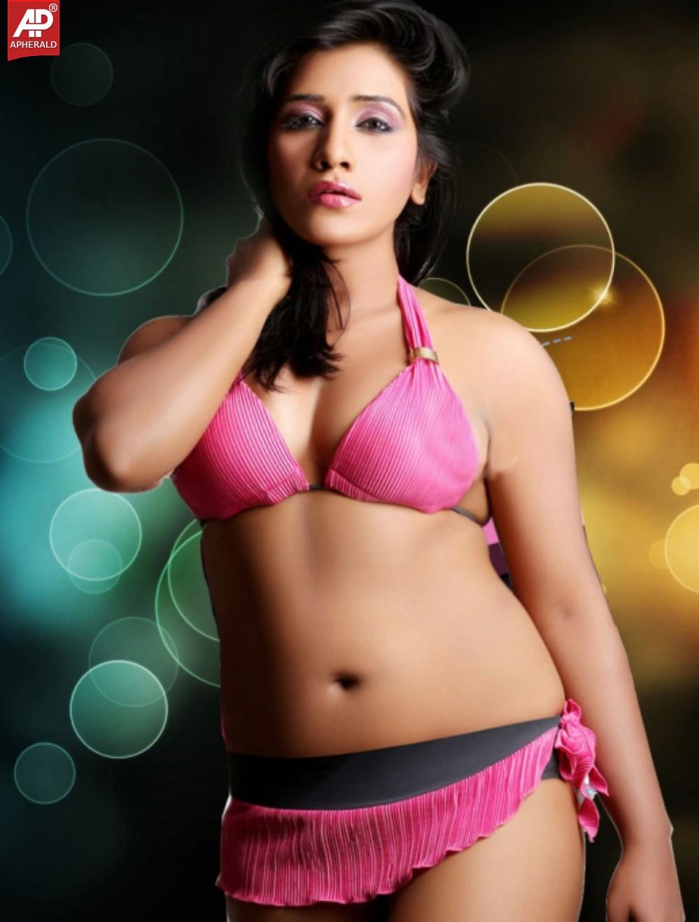 Actress Glamour Hot Photos