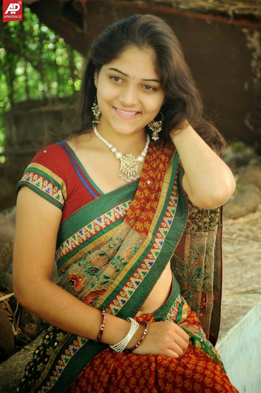 Actress Haritha Hot Photoshoot in Saree