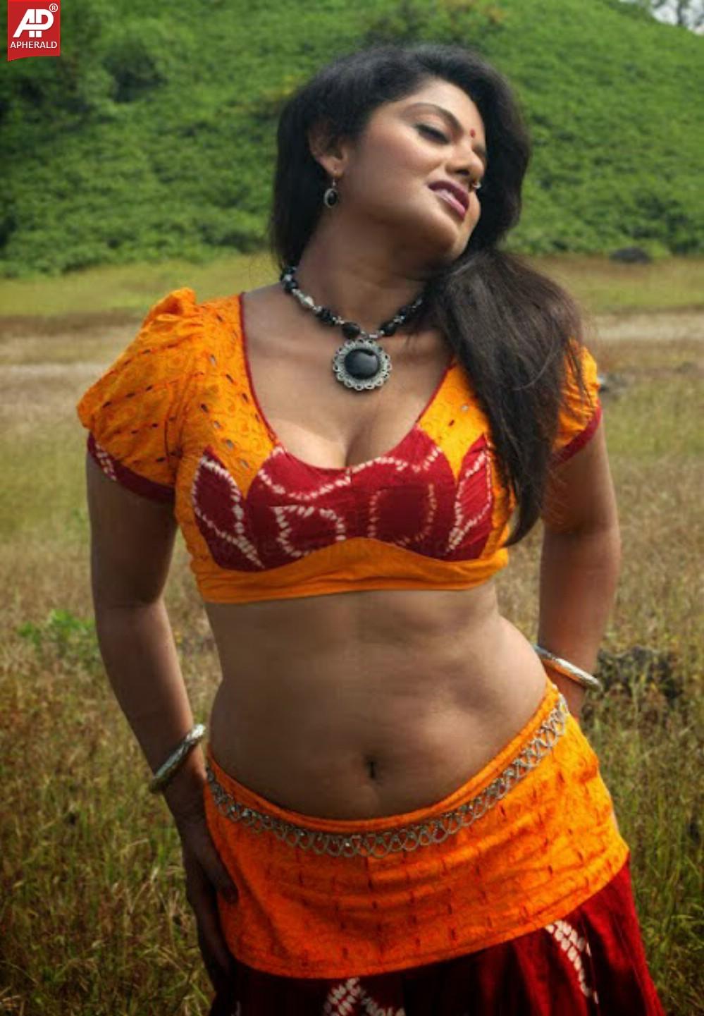 Actress Hot Spicy Pictures