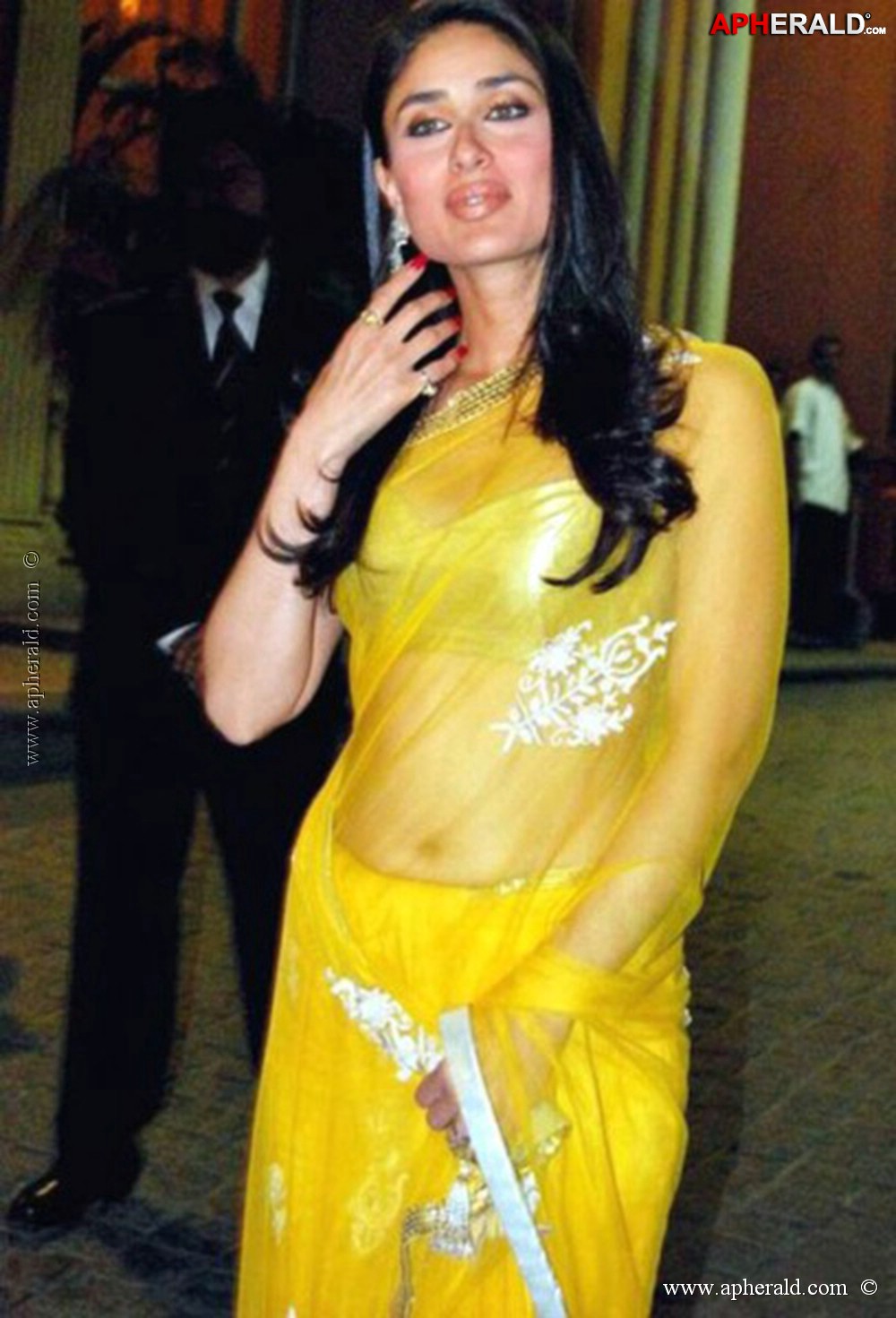 Actress Hot Transparent Saree Pics