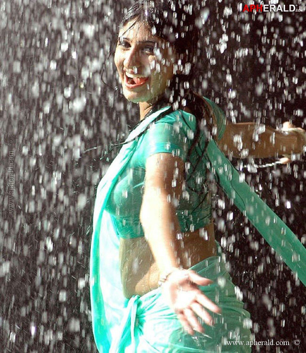 Actress Monica New Hot Pics