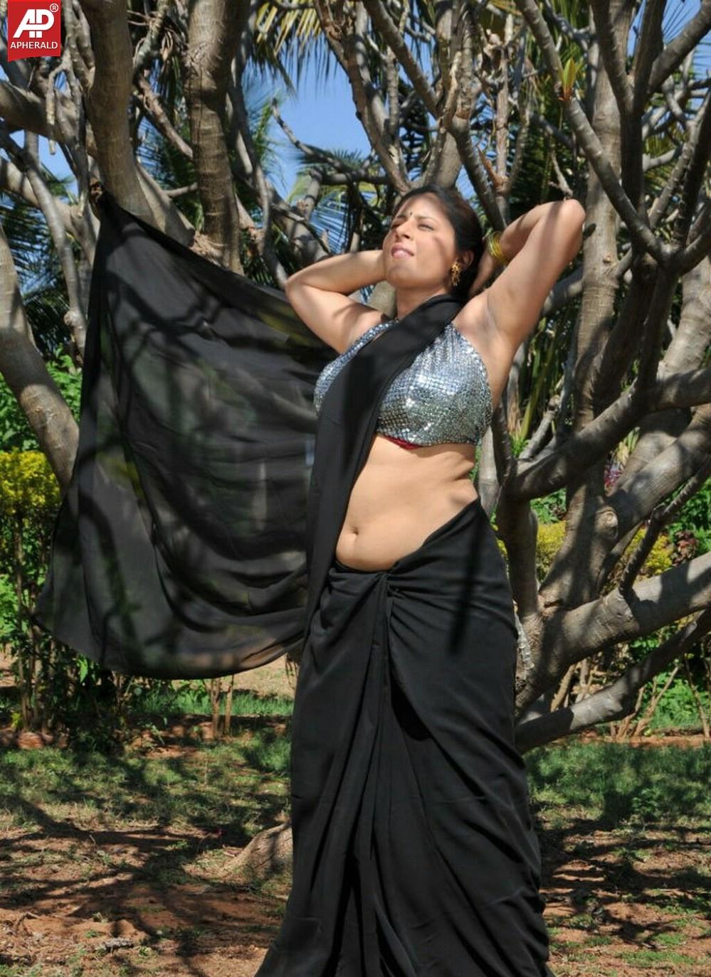 Actress Sunakshi Hot Pics