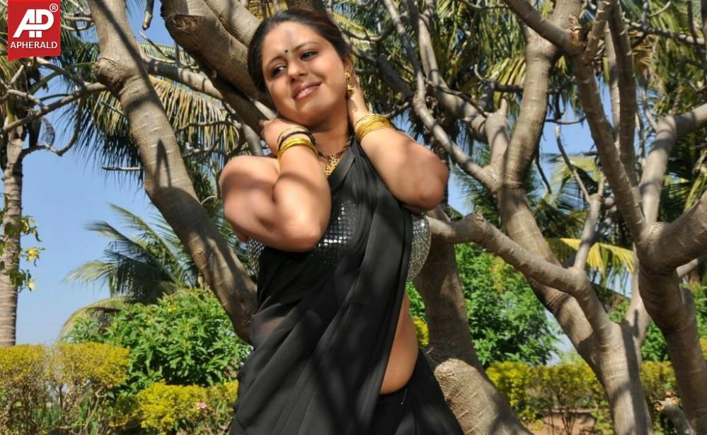 Actress Sunakshi Hot Pics