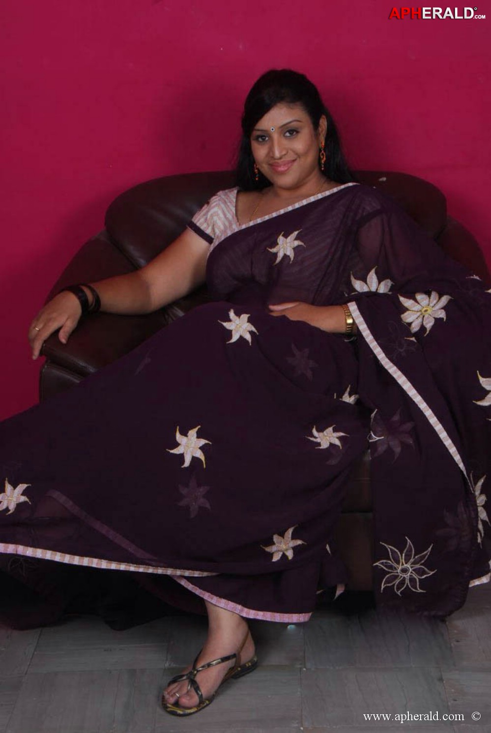 Actress Uma Spicy Unseen Photos