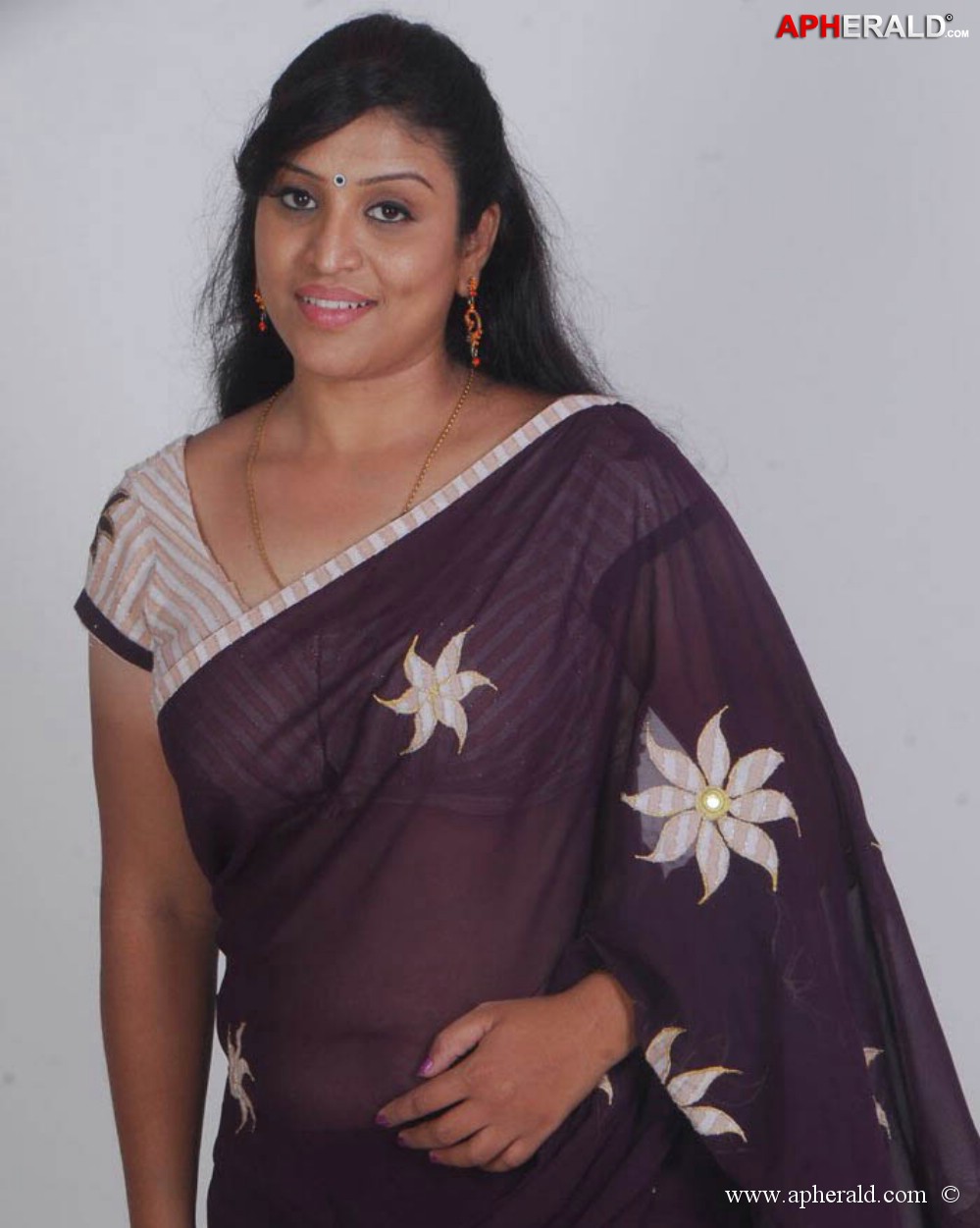 Actress Uma Spicy Unseen Photos