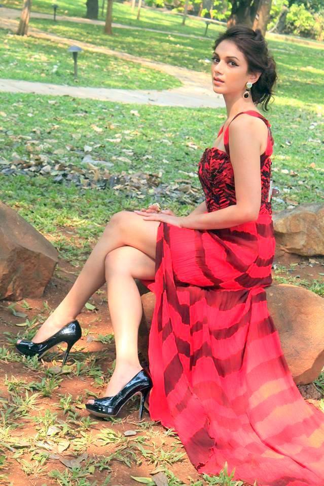 Aditi Rao Hydari Latest Photoshoot