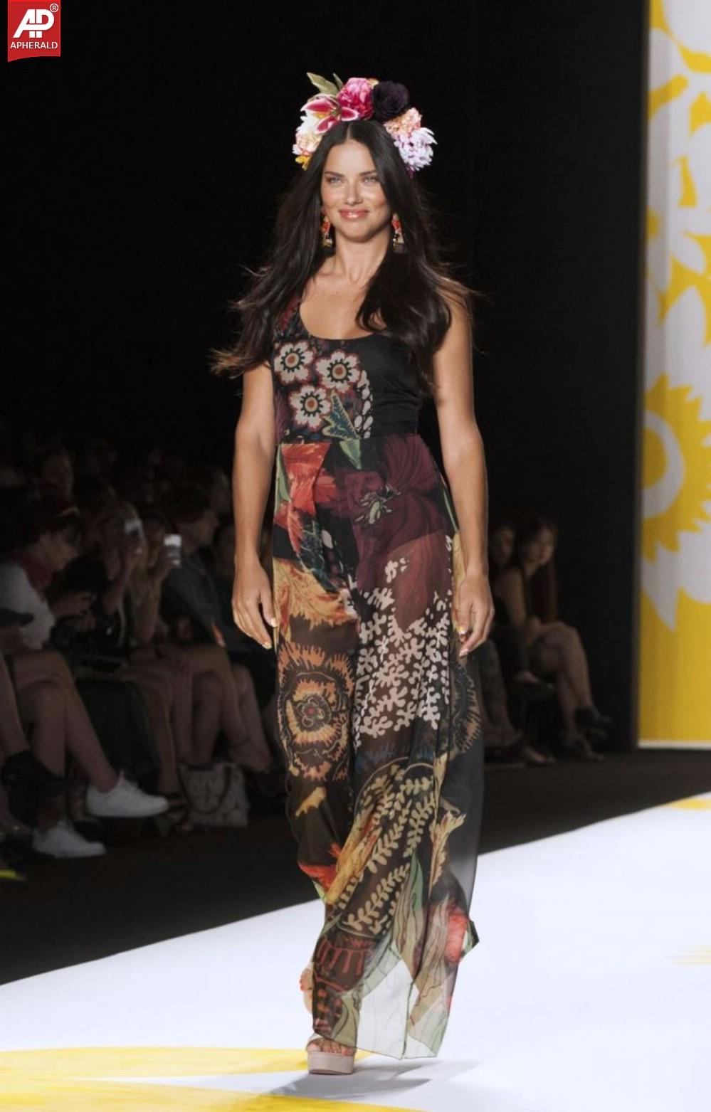 Adriana Lima Latest Fashion Show Walk