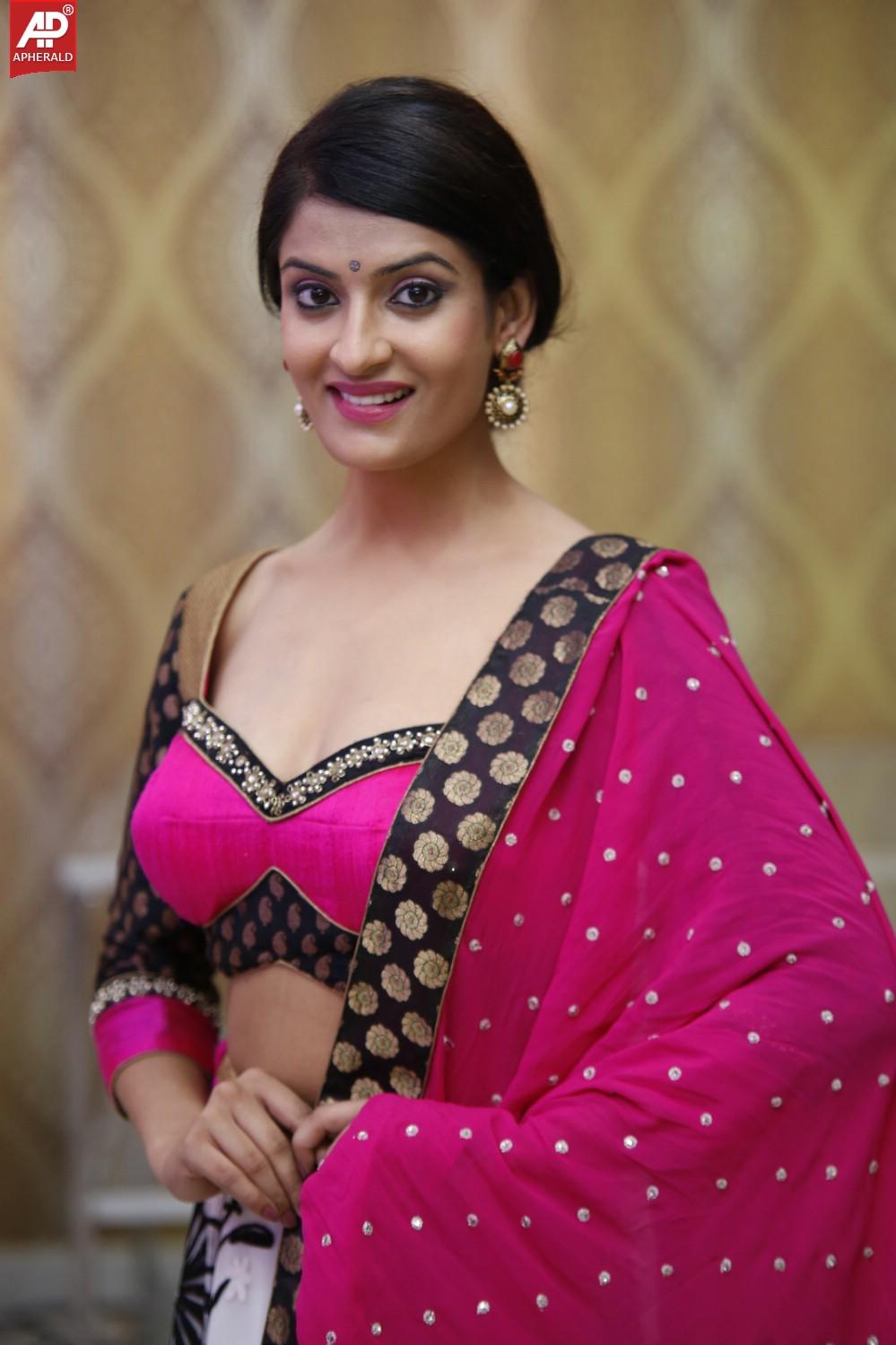 Akanksha Hot Photos