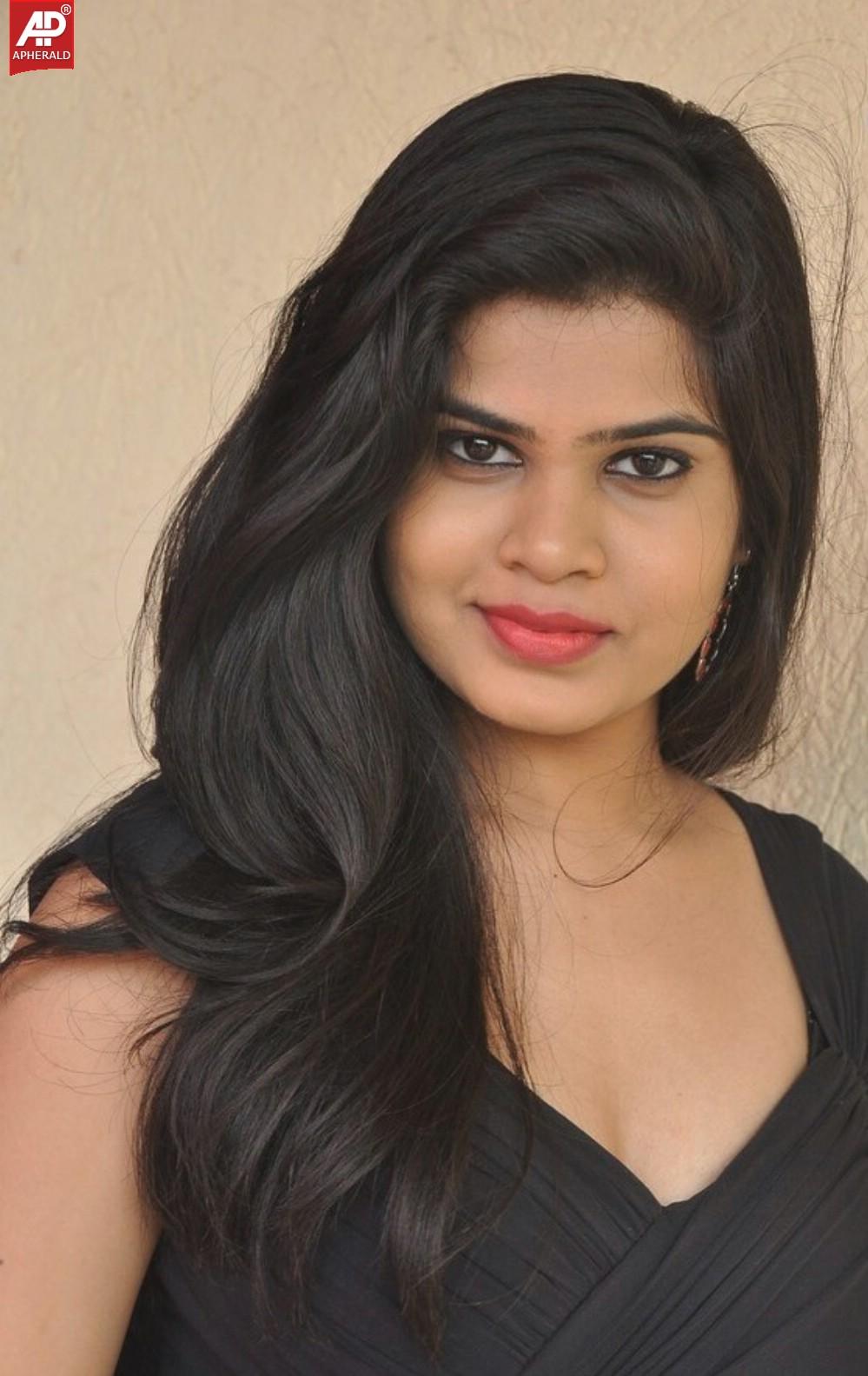 Alekhya New Hot Stills