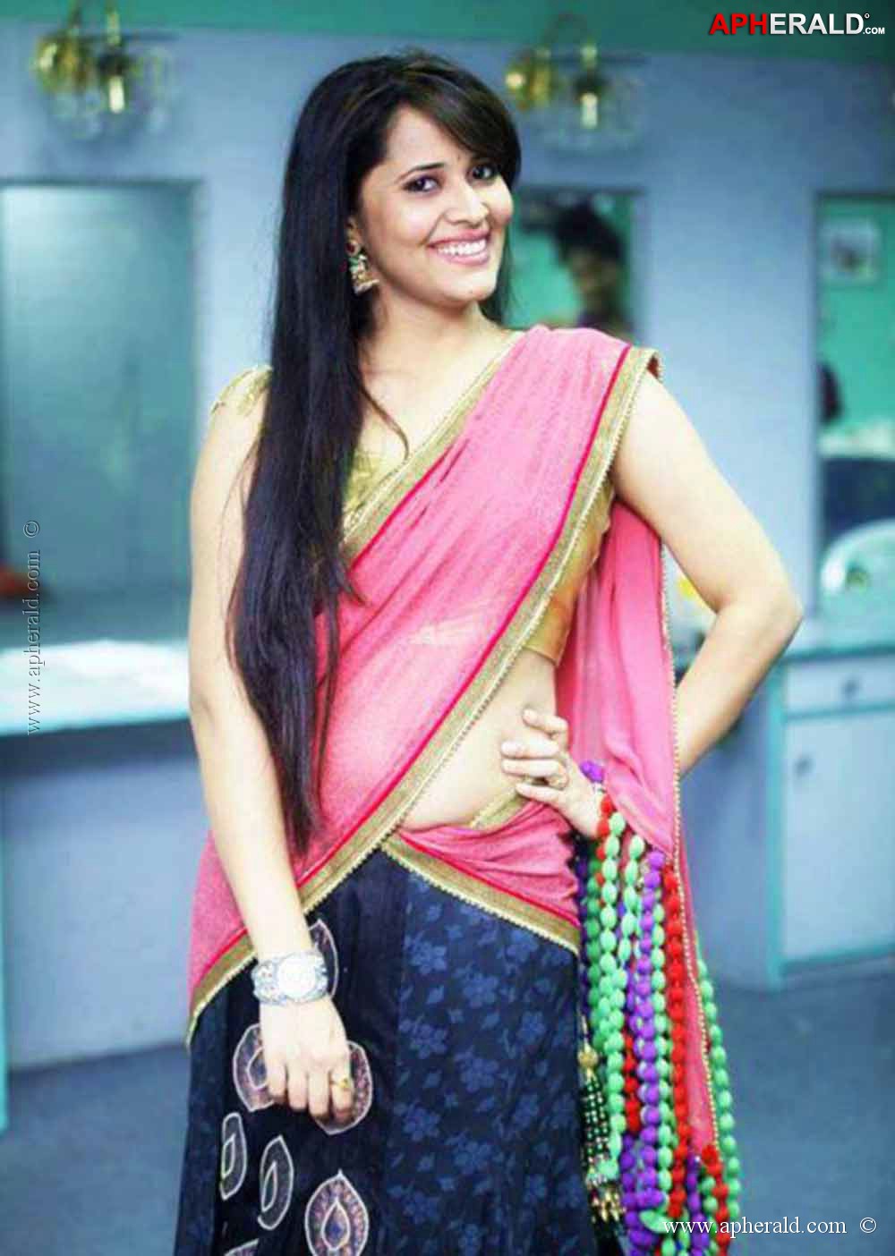 Anasuya Spicy Navel Photos