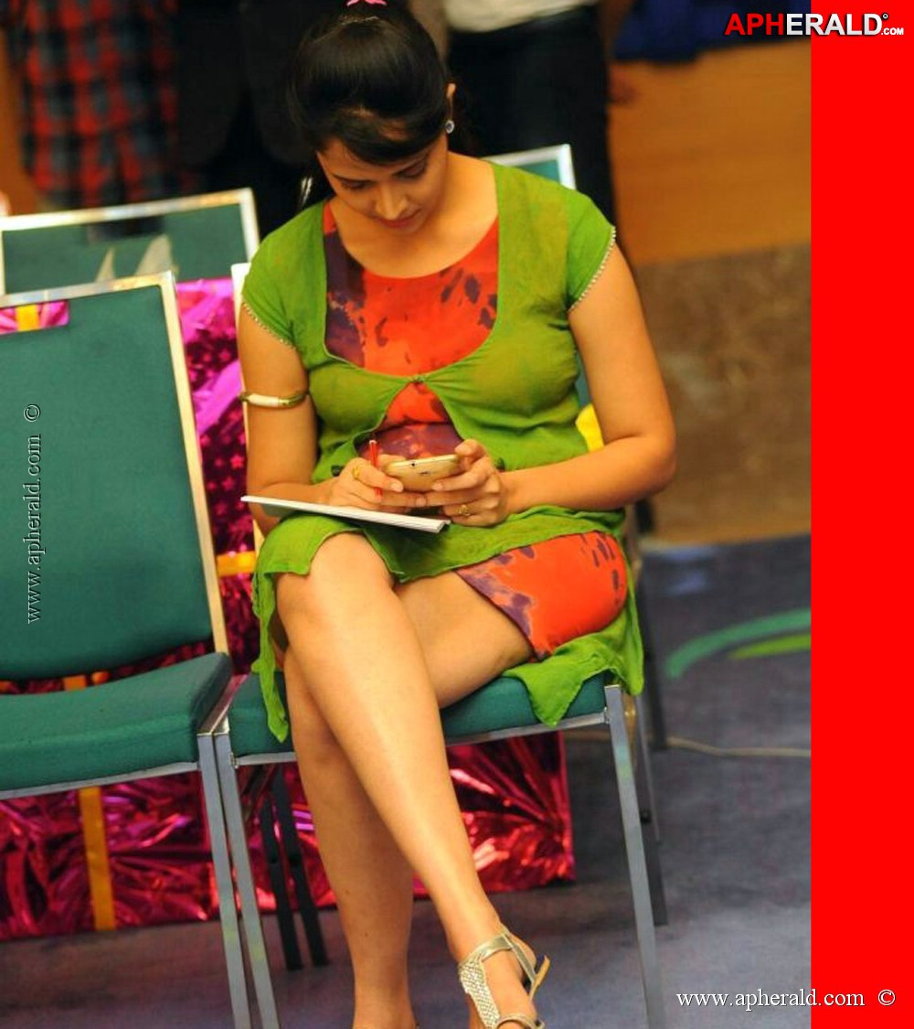 Anchor Anasuya Spicy Photos